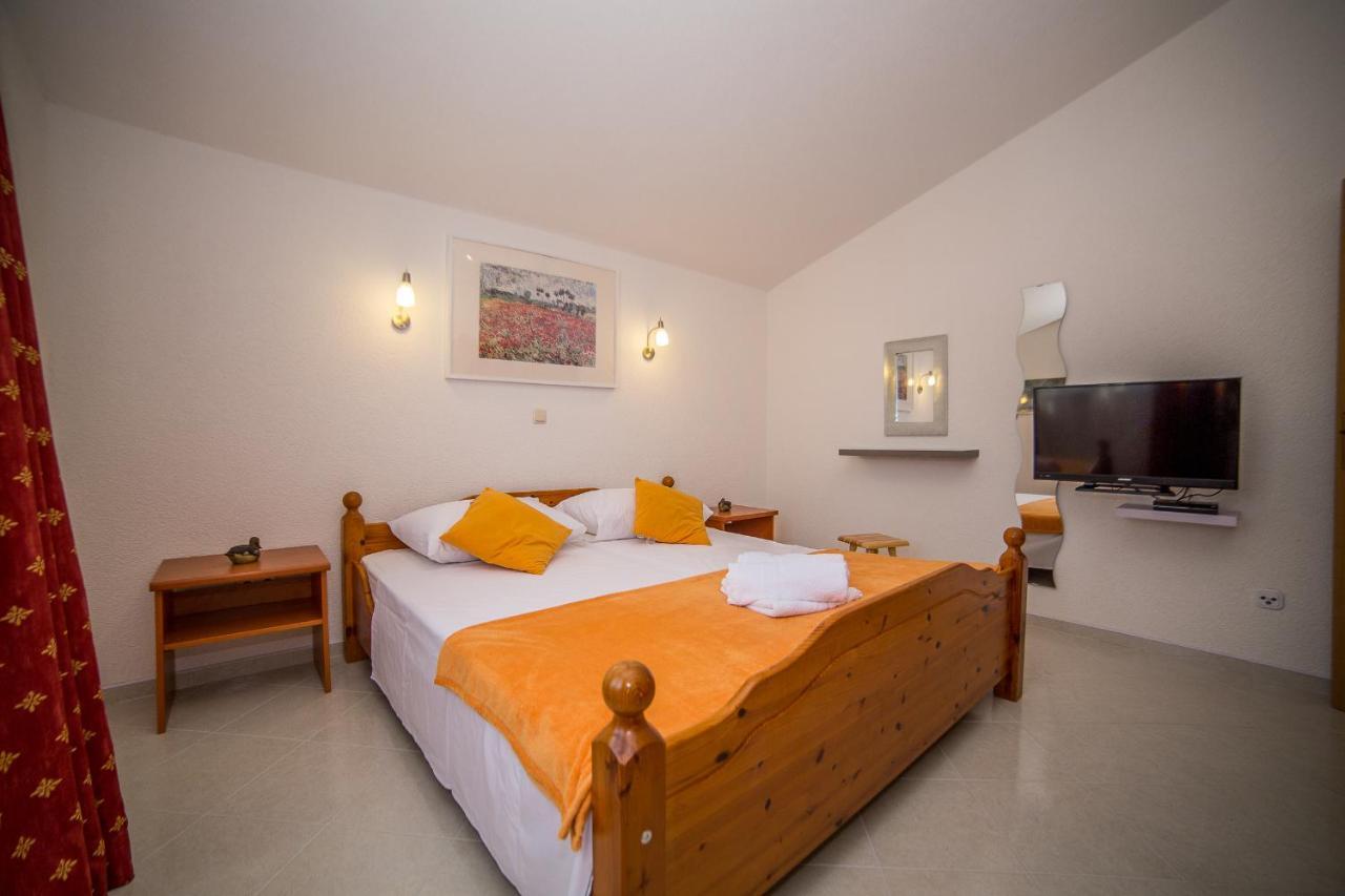 Apartman Bangel Lokva Rogoznica Exterior foto