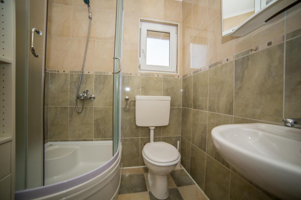 Apartman Bangel Lokva Rogoznica Exterior foto